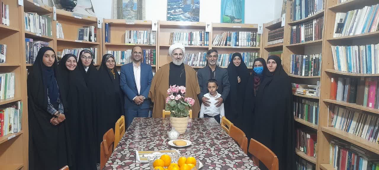 سفر مشاور رئيس ستاد هماهنگي کانون هاي مساجد کشور به مشهد